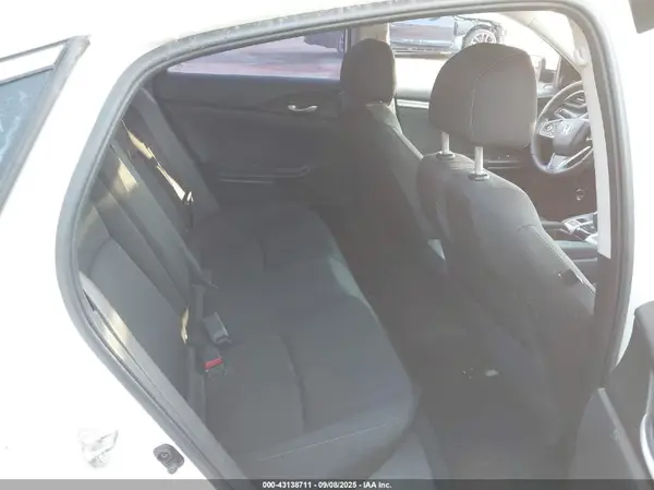 19XFC2F73GE058672 2016 HONDA CIVIC - Image 8