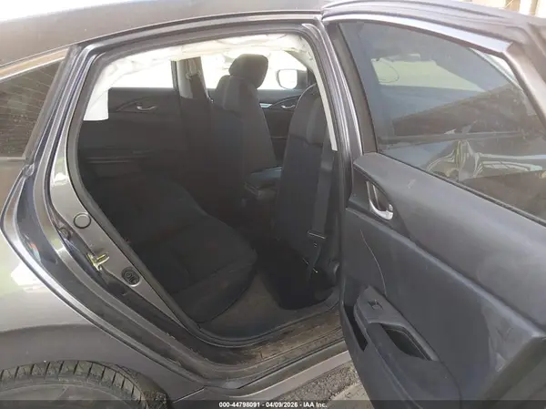 19XFC2F73GE066206 2016 HONDA CIVIC - Image 8