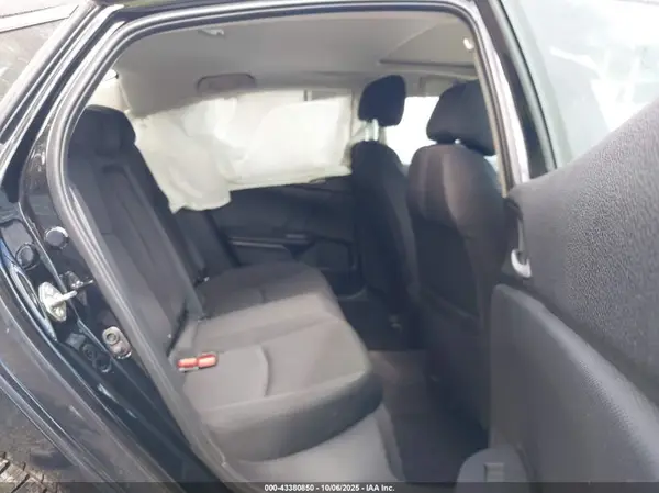 19XFC2F73GE093986 2016 HONDA CIVIC - Image 8