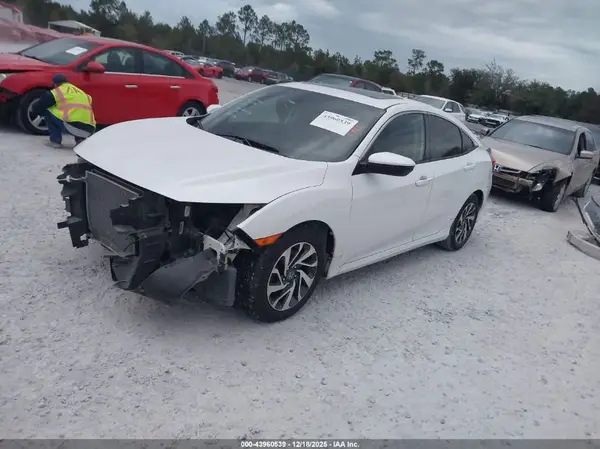 19XFC2F73GE208313 2016 HONDA CIVIC - Image 2
