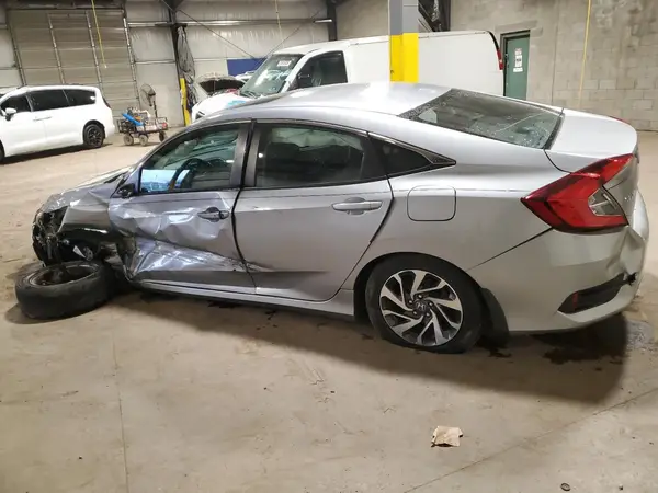 19XFC2F73GE218419 2016 HONDA CIVIC - Image 2