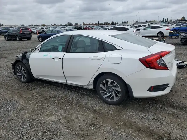 19XFC2F73GE218775 2016 HONDA CIVIC - Image 2