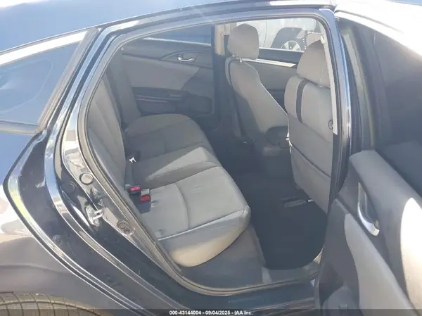 19XFC2F73GE236466 2016 HONDA CIVIC - Image 8