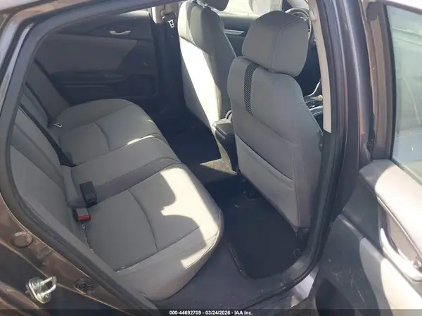 19XFC2F73GE248066 2016 HONDA CIVIC - Image 8