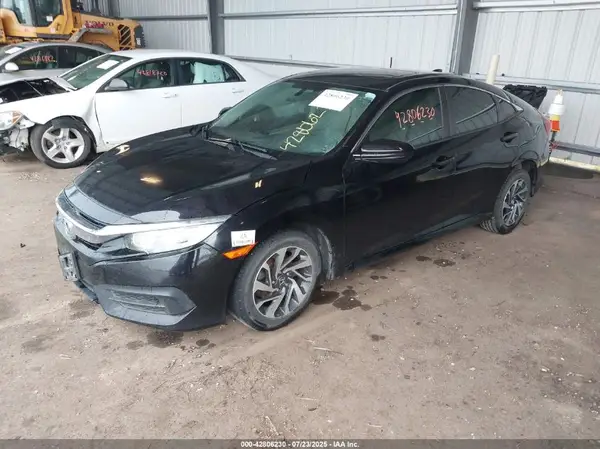 19XFC2F73HE003950 2017 HONDA CIVIC - Image 2