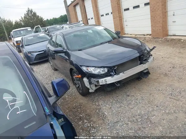 19XFC2F73HE015211 2017 HONDA CIVIC - Image 1