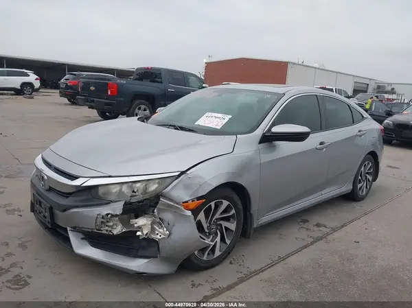 19XFC2F73HE019355 2017 HONDA CIVIC - Image 2
