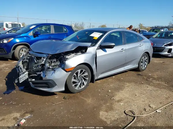 19XFC2F73HE044806 2017 HONDA CIVIC - Image 2