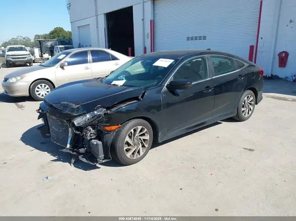 19XFC2F73HE045275 2017 HONDA CIVIC - Image 2
