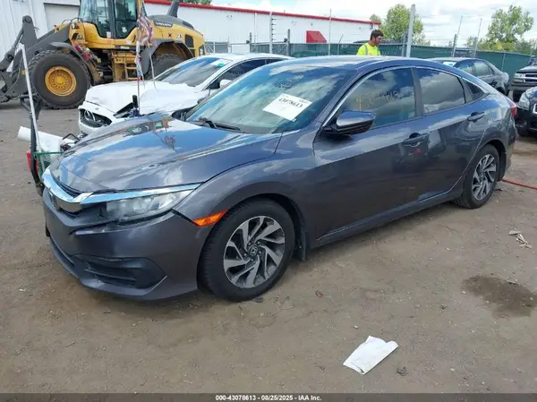 19XFC2F73HE059726 2017 HONDA CIVIC - Image 2