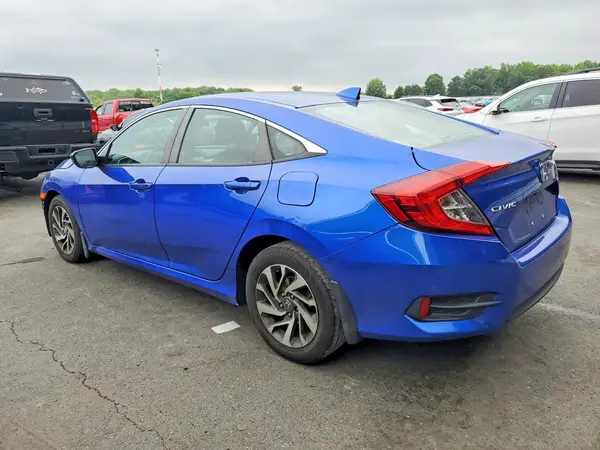 19XFC2F73HE201752 2017 HONDA CIVIC - Image 2