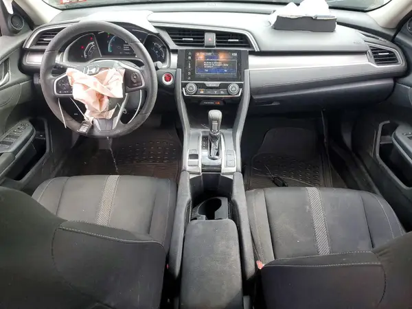19XFC2F73HE205011 2017 HONDA CIVIC - Image 8