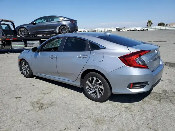 19XFC2F73HE209351 2017 HONDA CIVIC - Image 2