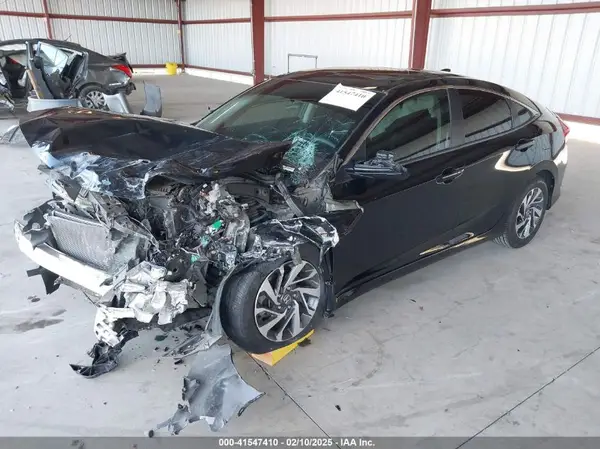 19XFC2F73HE217224 2017 HONDA CIVIC - Image 2