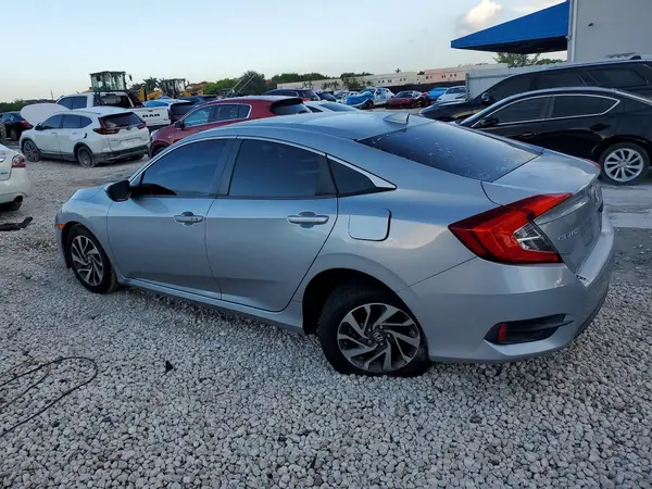 19XFC2F73JE000567 2018 HONDA CIVIC - Image 2
