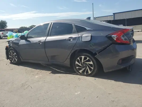 19XFC2F73JE003419 2018 HONDA CIVIC - Image 2
