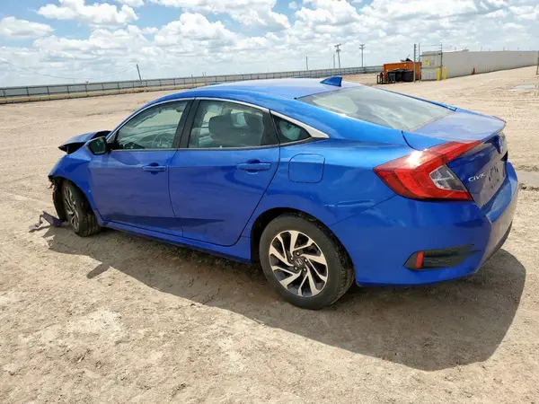 19XFC2F73JE005705 2018 HONDA CIVIC - Image 2