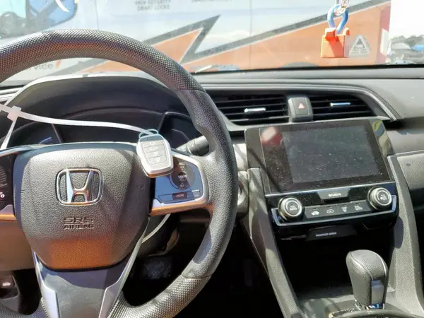 19XFC2F73JE011116 2018 HONDA CIVIC - Image 8