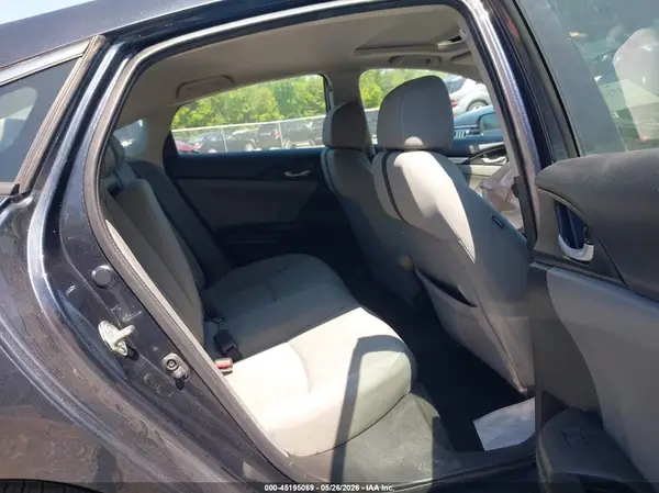 19XFC2F73JE019510 2018 HONDA CIVIC - Image 8