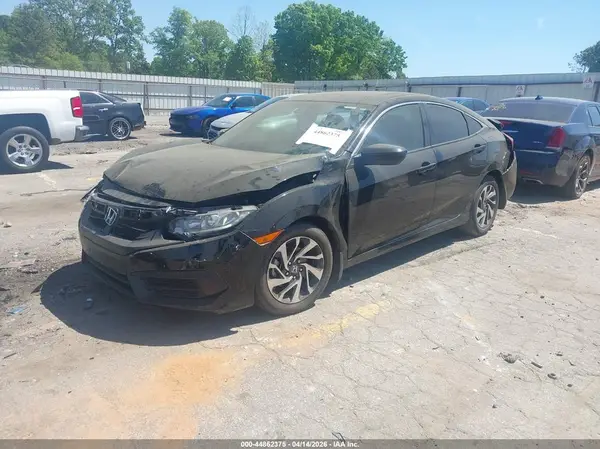 19XFC2F73JE023251 2018 HONDA CIVIC - Image 2