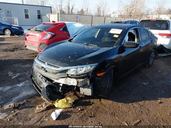 19XFC2F73JE023914 2018 HONDA CIVIC - Image 2