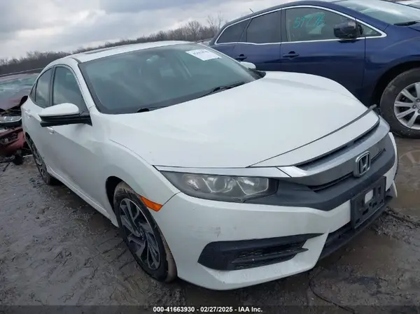 19XFC2F73JE024593 2018 HONDA CIVIC - Image 1