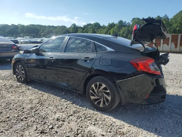 19XFC2F73JE030670 2018 HONDA CIVIC - Image 2