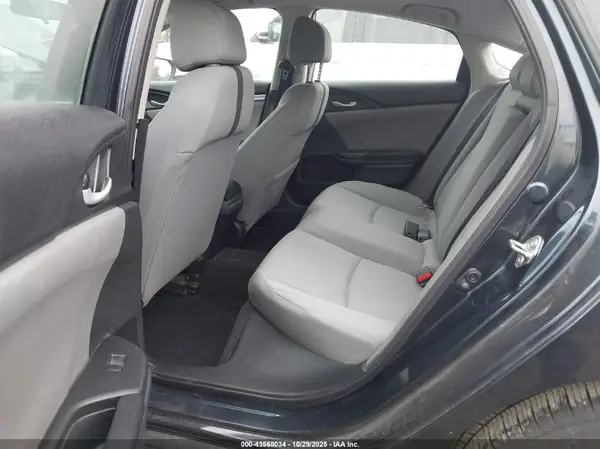 19XFC2F73JE030751 2018 HONDA CIVIC - Image 8