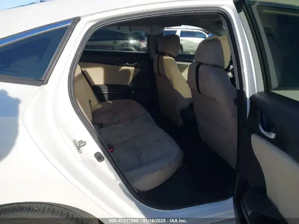 19XFC2F73JE031026 2018 HONDA CIVIC - Image 8