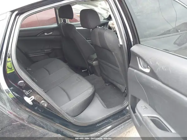 19XFC2F73JE036338 2018 HONDA CIVIC - Image 8
