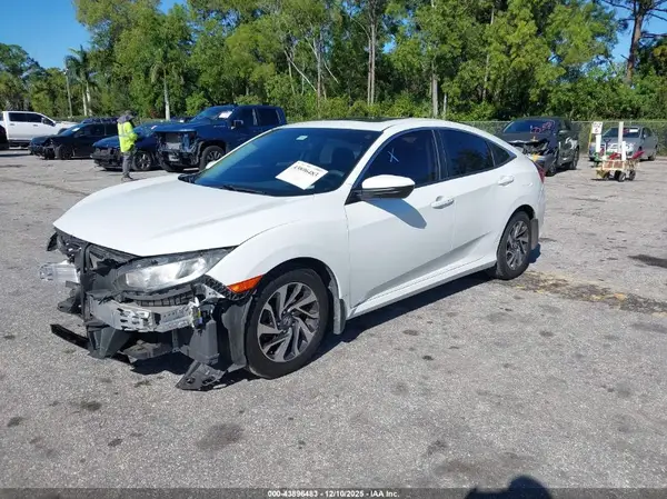 19XFC2F73JE036470 2018 HONDA CIVIC - Image 2