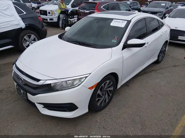 19XFC2F73JE041345 2018 HONDA CIVIC - Image 2
