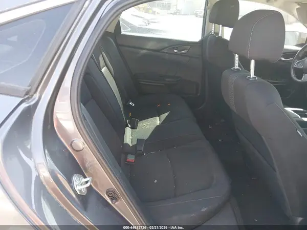 19XFC2F73JE041555 2018 HONDA CIVIC - Image 8