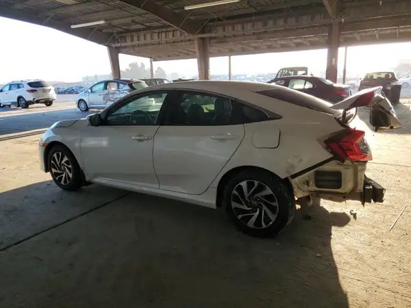 19XFC2F74GE018178 2016 HONDA CIVIC - Image 2