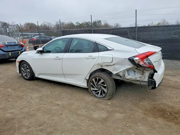 19XFC2F74GE041962 2016 HONDA CIVIC - Image 2