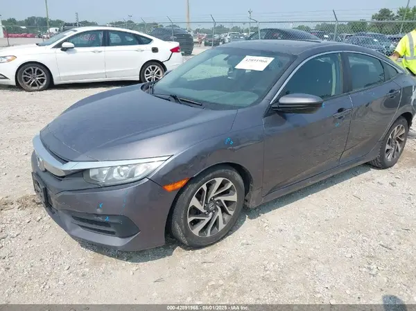 19XFC2F74GE045123 2016 HONDA CIVIC - Image 2