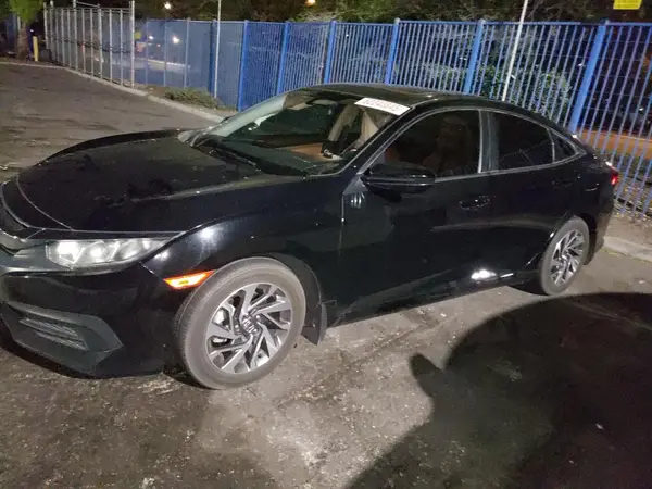 19XFC2F74GE055702 2016 HONDA CIVIC - Image 1