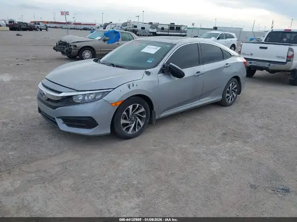 19XFC2F74GE057238 2016 HONDA CIVIC - Image 2