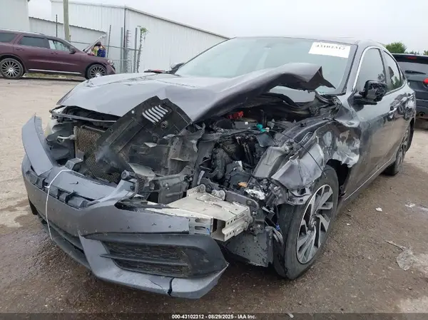 19XFC2F74GE063153 2016 HONDA CIVIC - Image 2