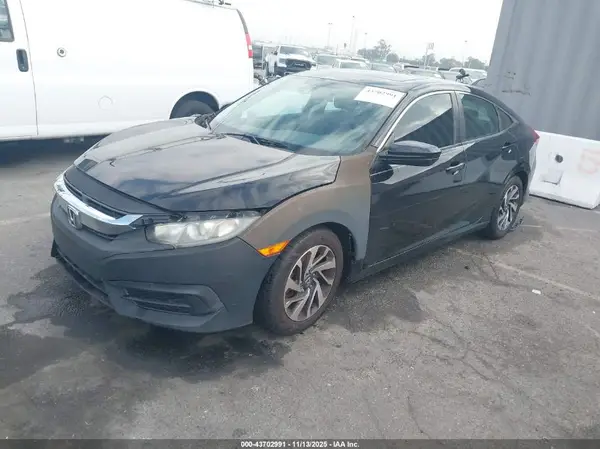 19XFC2F74GE073004 2016 HONDA CIVIC - Image 2