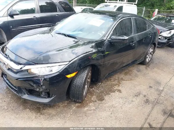 19XFC2F74GE075657 2016 HONDA CIVIC - Image 2