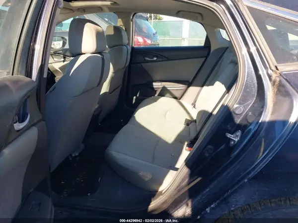 19XFC2F74GE208823 2016 HONDA CIVIC - Image 8