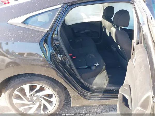 19XFC2F74GE224486 2016 HONDA CIVIC - Image 8