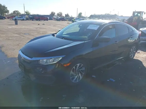 19XFC2F74GE228330 2016 HONDA CIVIC - Image 2