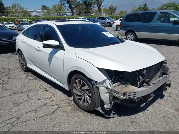 19XFC2F74HE003892 2017 HONDA CIVIC - Image 1