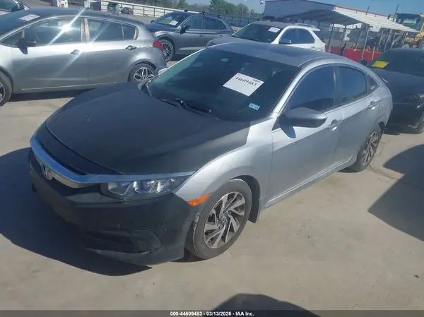 19XFC2F74HE018697 2017 HONDA CIVIC - Image 2