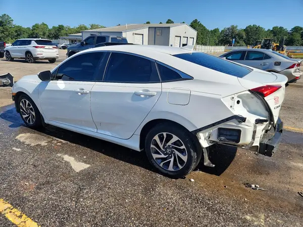 19XFC2F74HE031529 2017 HONDA CIVIC - Image 2