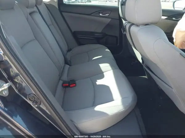 19XFC2F74HE056009 2017 HONDA CIVIC - Image 8