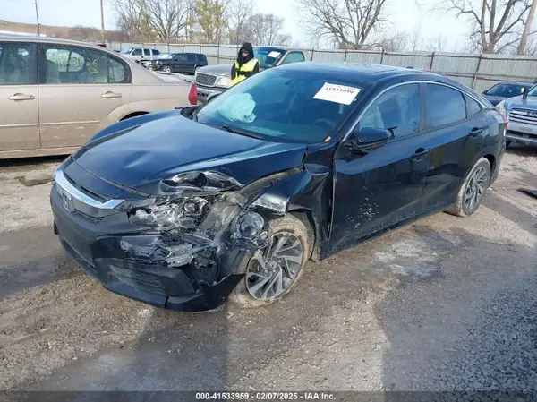 19XFC2F74HE060321 2017 HONDA CIVIC - Image 2