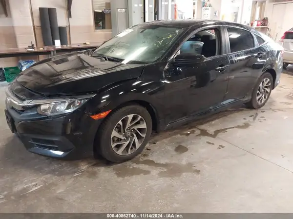19XFC2F74HE070198 2017 HONDA CIVIC - Image 2